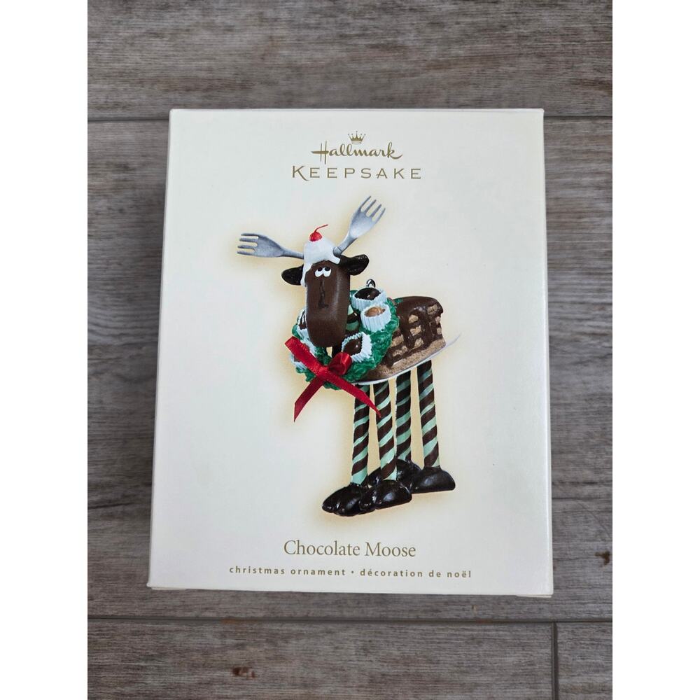 Hallmark Keepsake 2007 Chocolate Moose Ornament Sue Tague Retired w/ Box